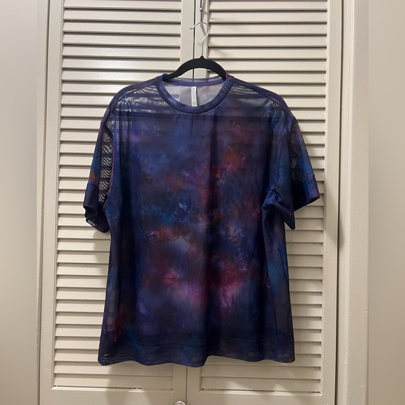 Athleta Tops - Athleta MESH OVERSIZED PRINTED TEE